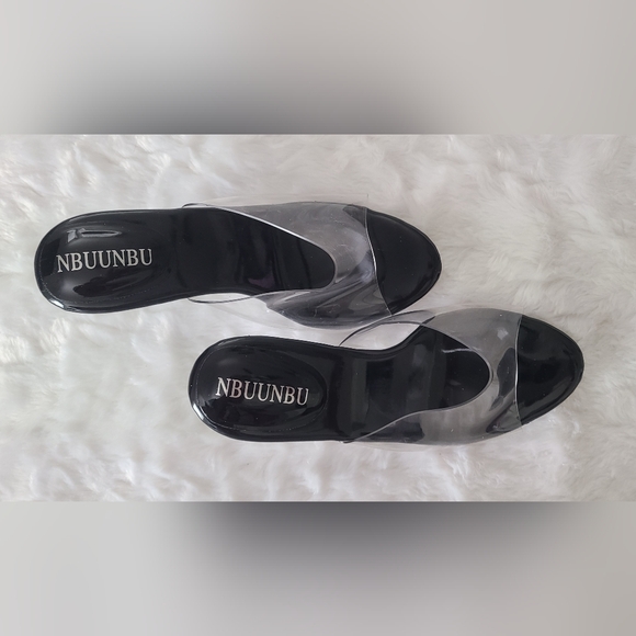 NBUUNBU - Women's Silver Clear Heels Transparent Strapless Sexy Stilletos, Sz 5 - Picture 14 of 15